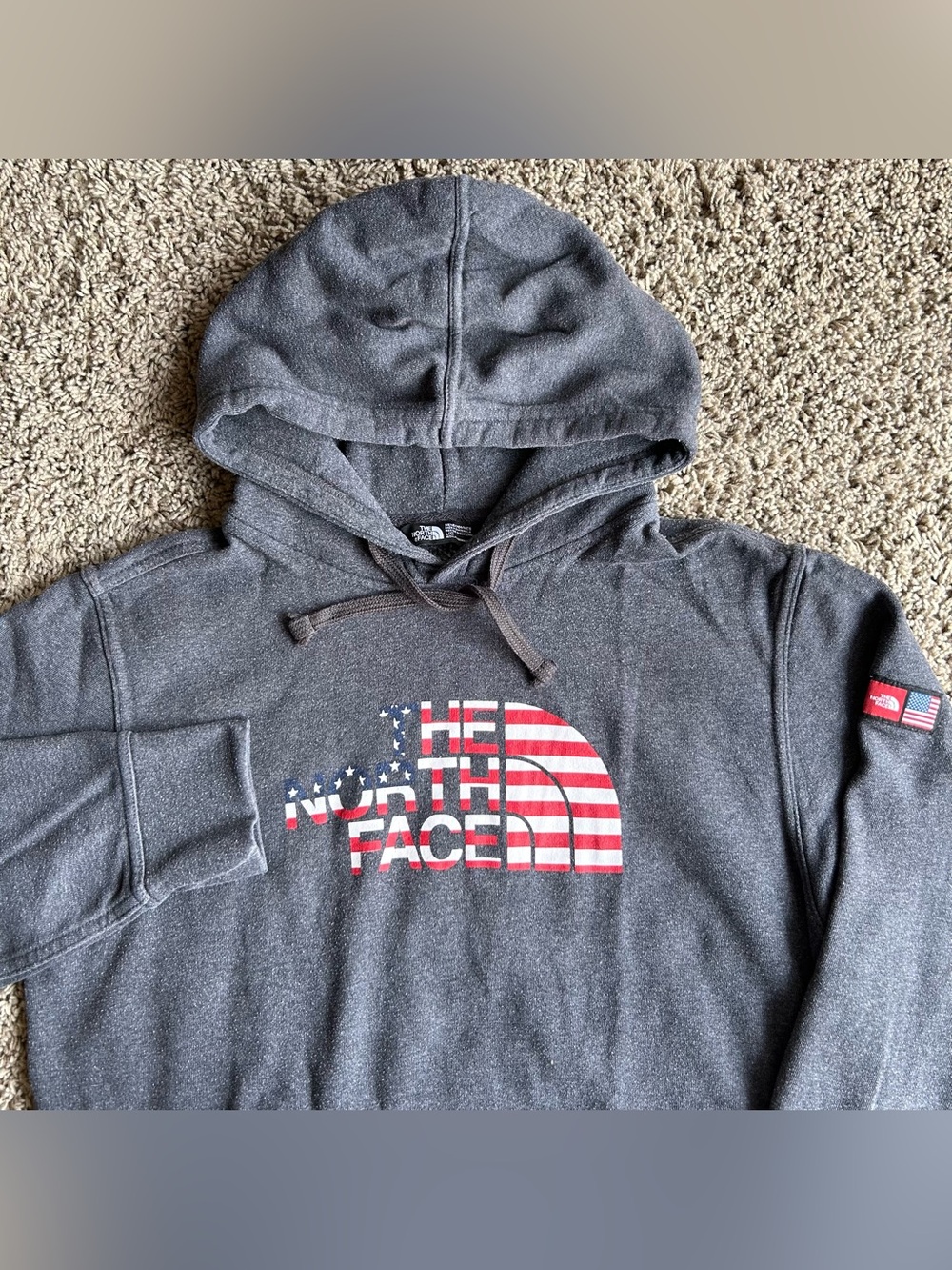The North Face Hoodie Men Large Charcoal US Flag Freedom Patriotic Fleece Jacket